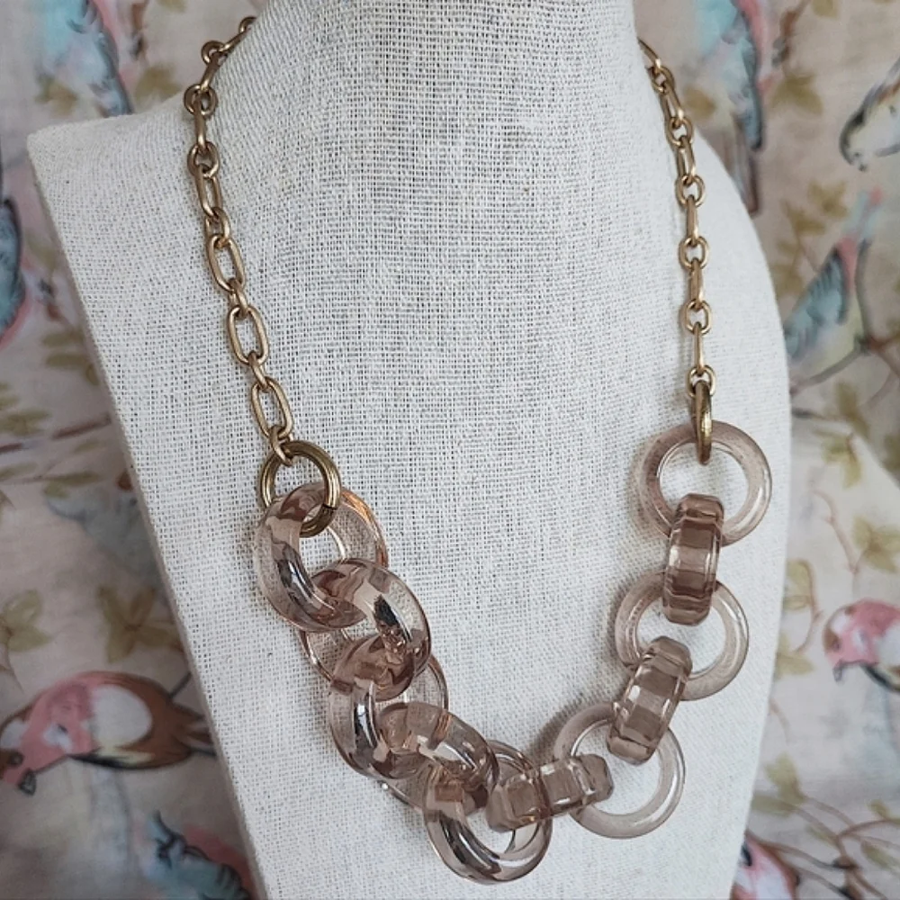 J. CREW Brand Transparent Taupe Lucite Link Wet Looking Brass Tone Necklace EUC